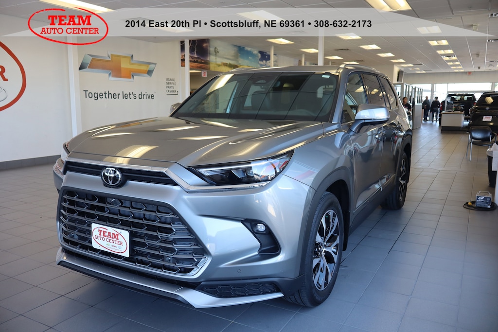 New 2026 Toyota Grand Highlander Hybrid MAX Limited SUV