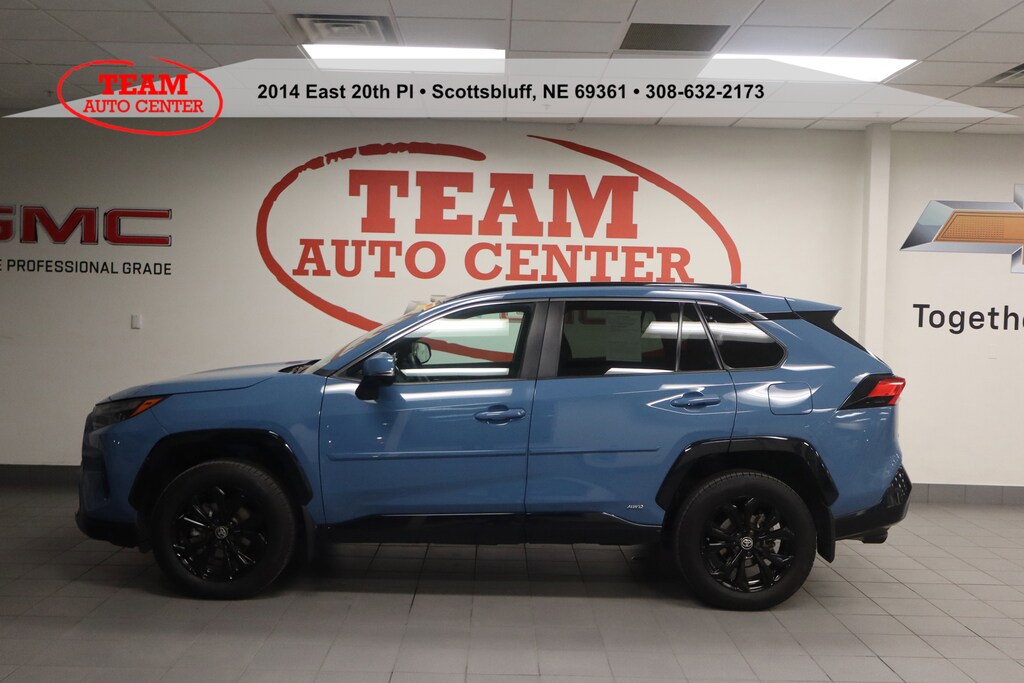 Used 2023 Toyota RAV4 Hybrid SE SUV