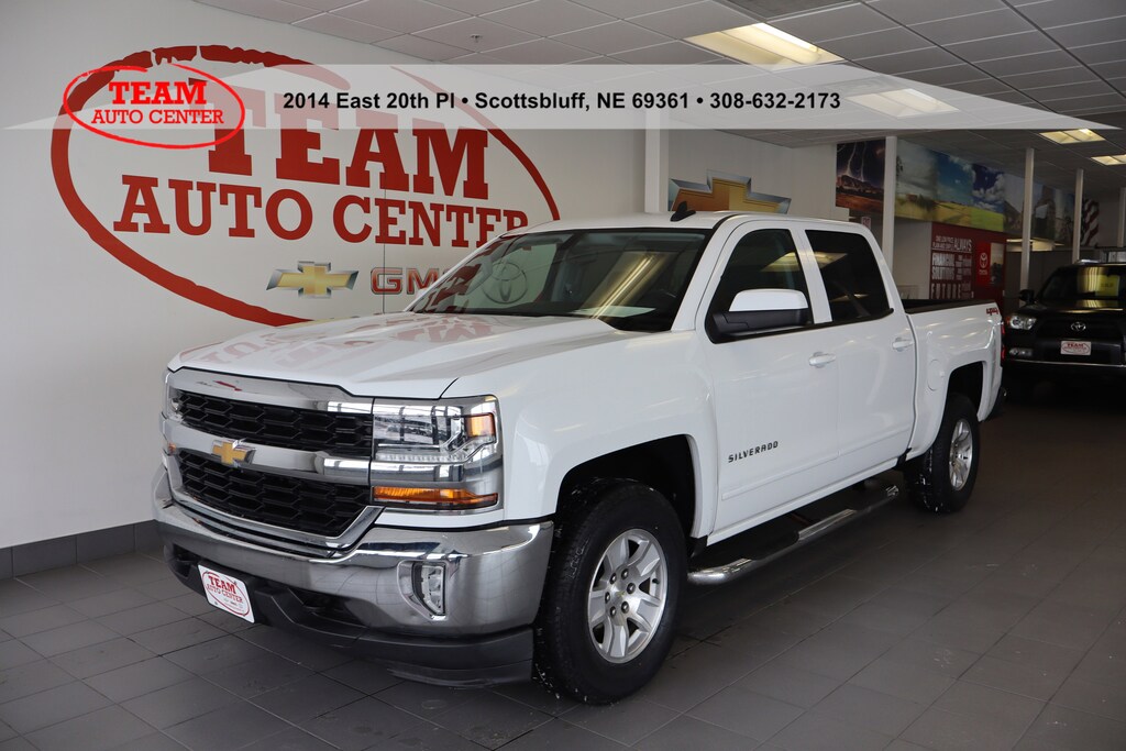 Used 2018 Chevrolet Silverado 1500 LT w/1LT Truck Crew Cab