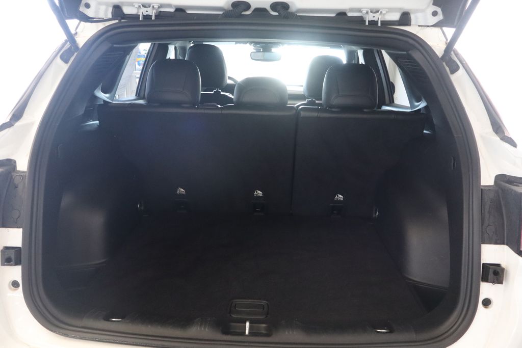 2025 Jeep Compass Trailhawk - Photo 17