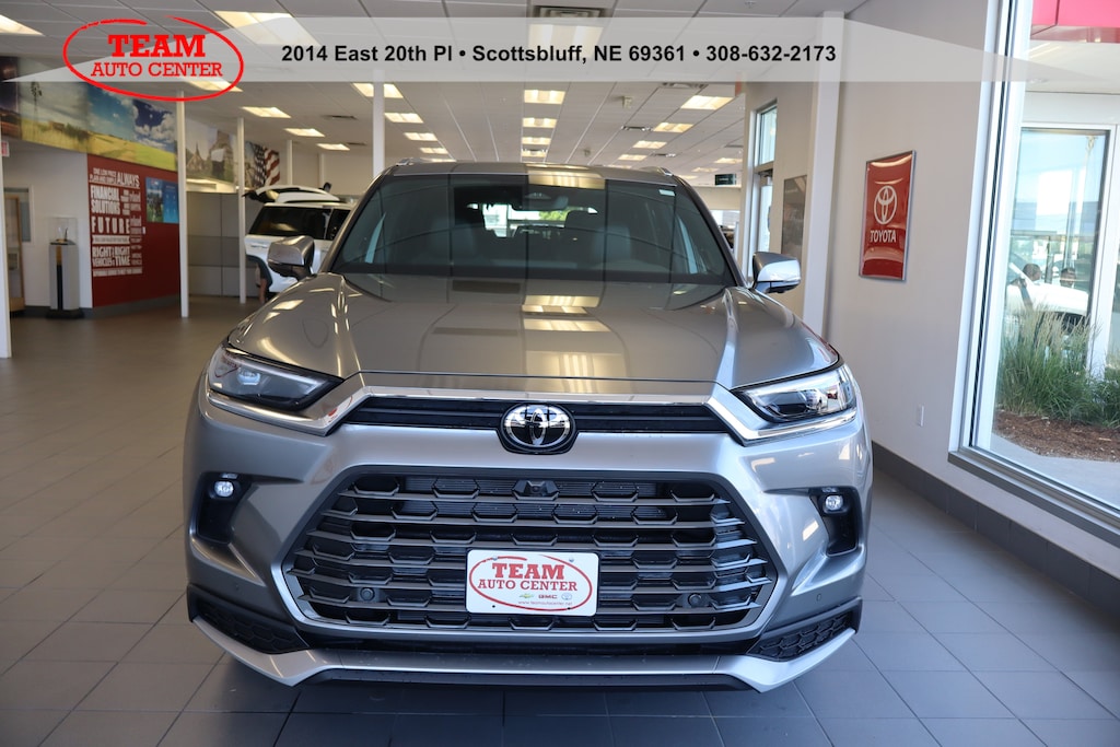 New 2026 Toyota Grand Highlander Hybrid MAX Limited SUV