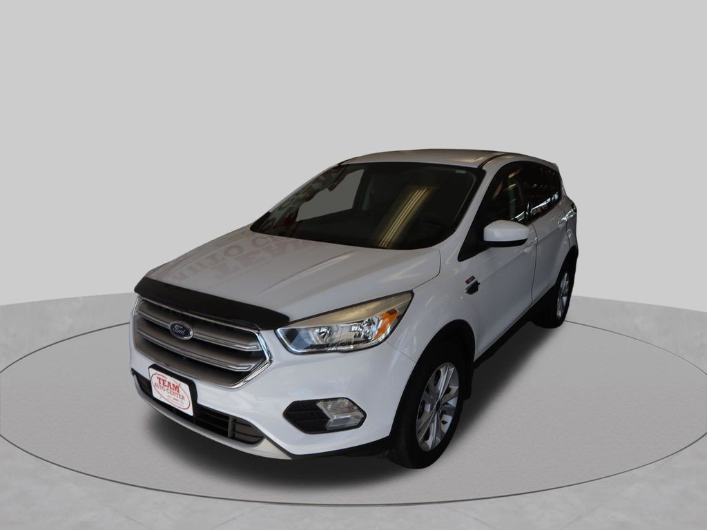 Used 2017 Ford Escape SE with VIN 1FMCU9GD4HUE23954 for sale in Scottsbluff, NE