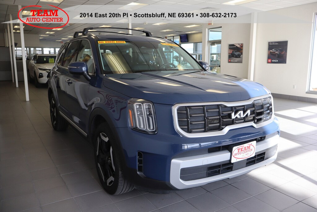 Used 2025 Kia Telluride S SUV