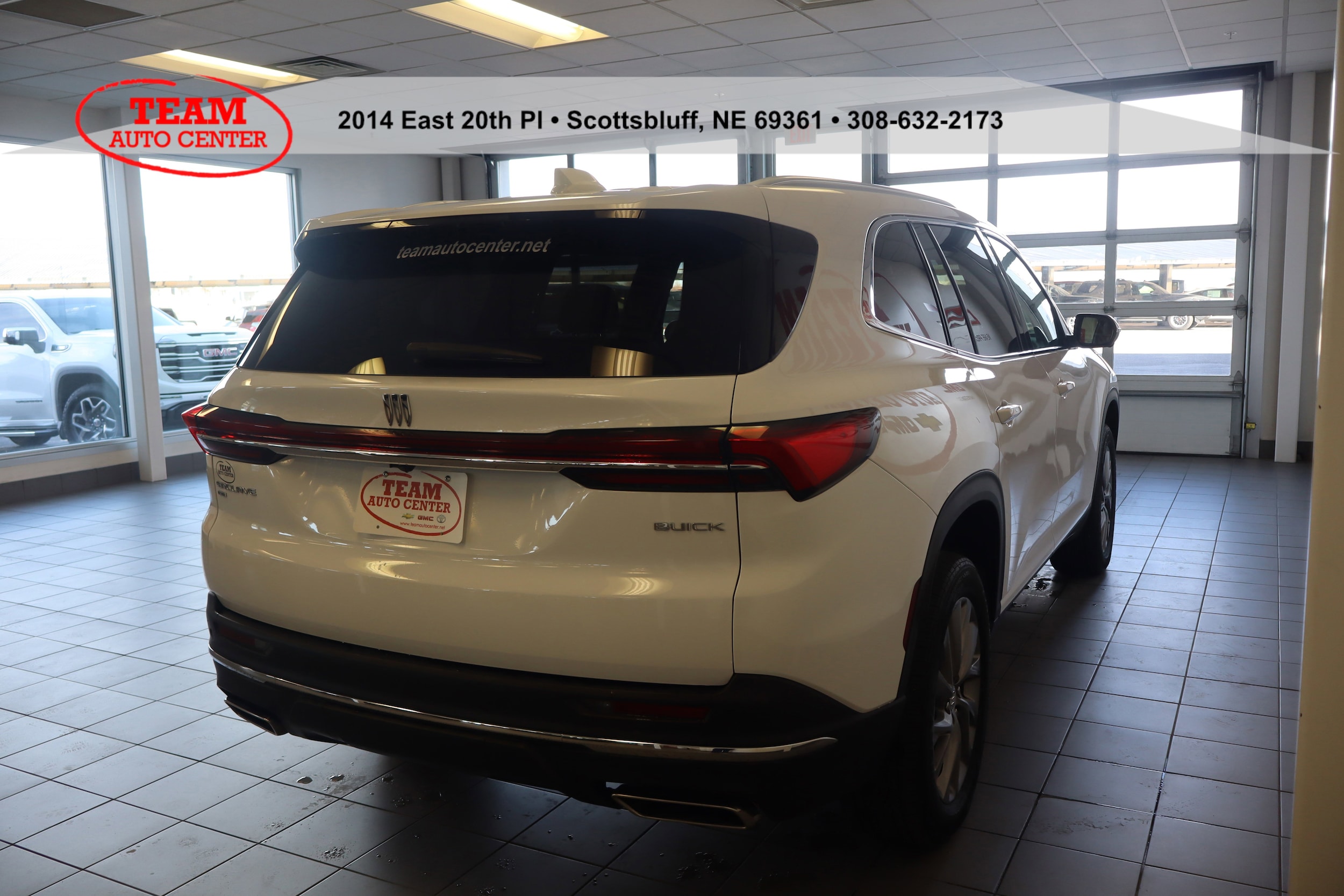 2025 Buick Enclave Preferred - Photo 13