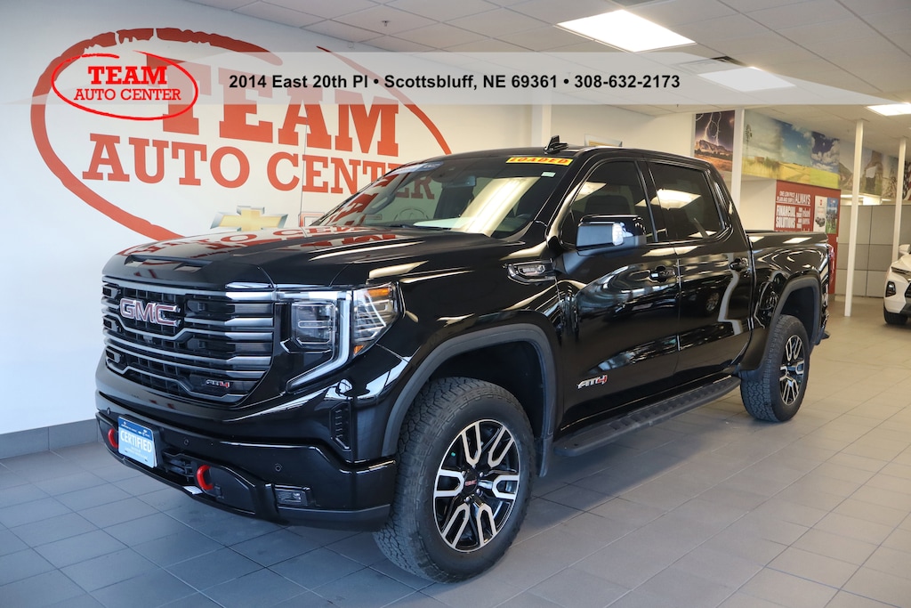 Used 2025 GMC Sierra 1500 AT4 Truck Crew Cab