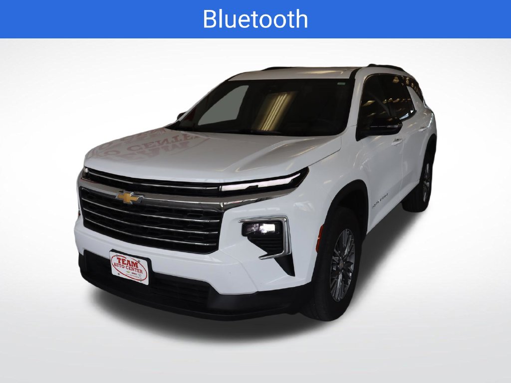 Used 2025 Chevrolet Traverse LT SUV