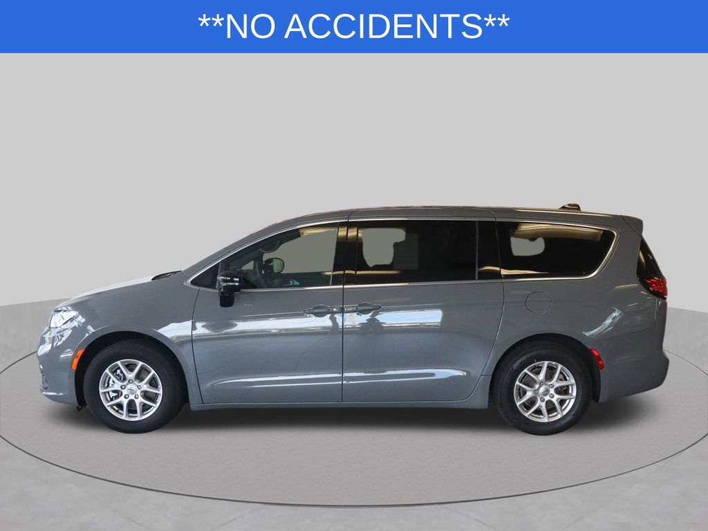 2025 Chrysler Pacifica