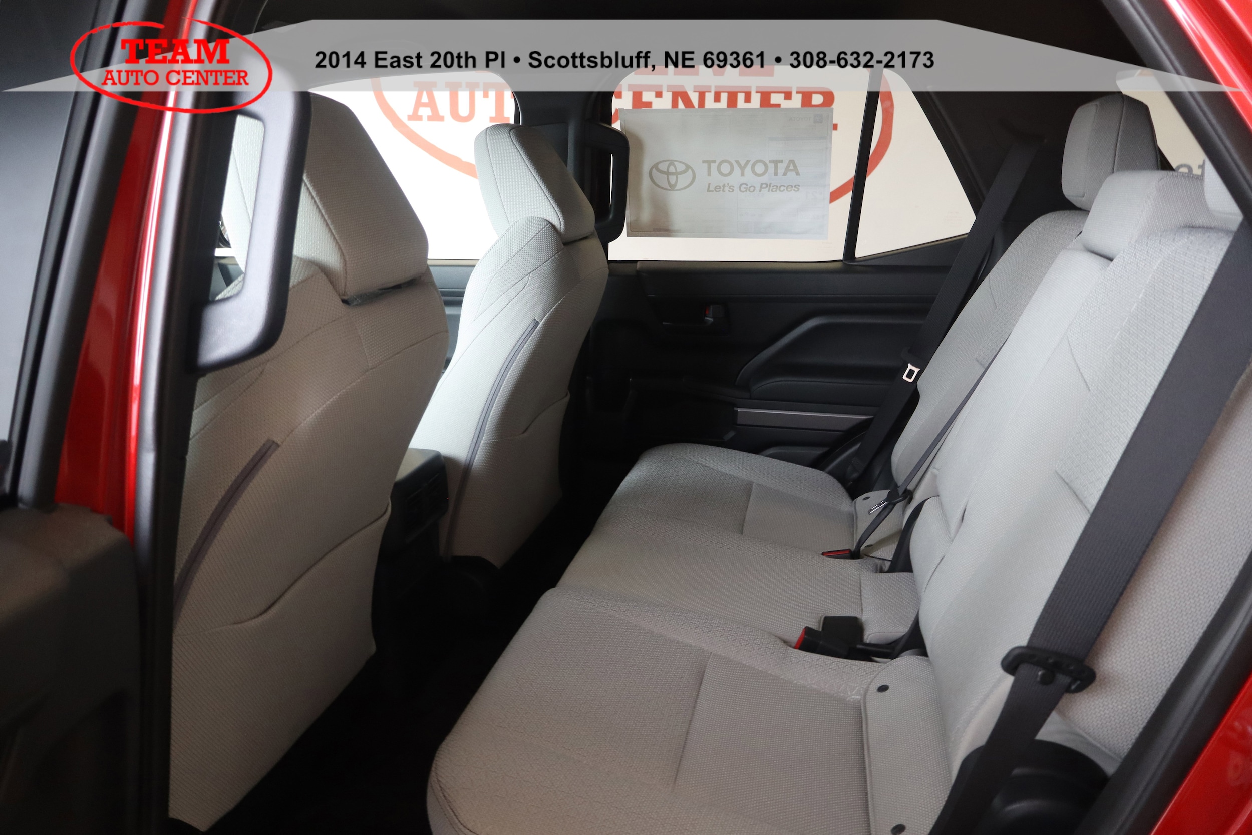 2026 Toyota 4Runner SR5 - Photo 8
