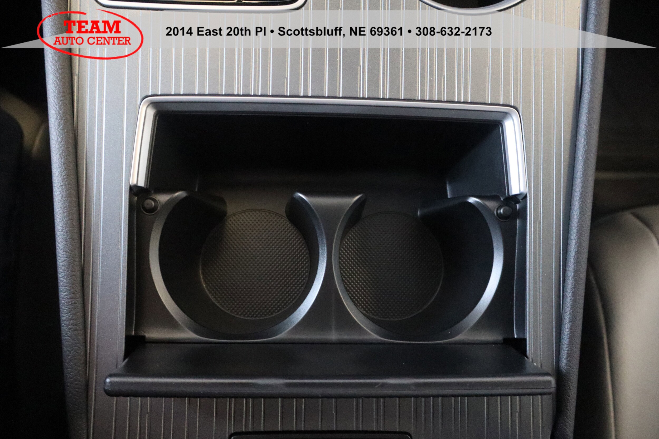 2025 Toyota Sienna XLE - Photo 25