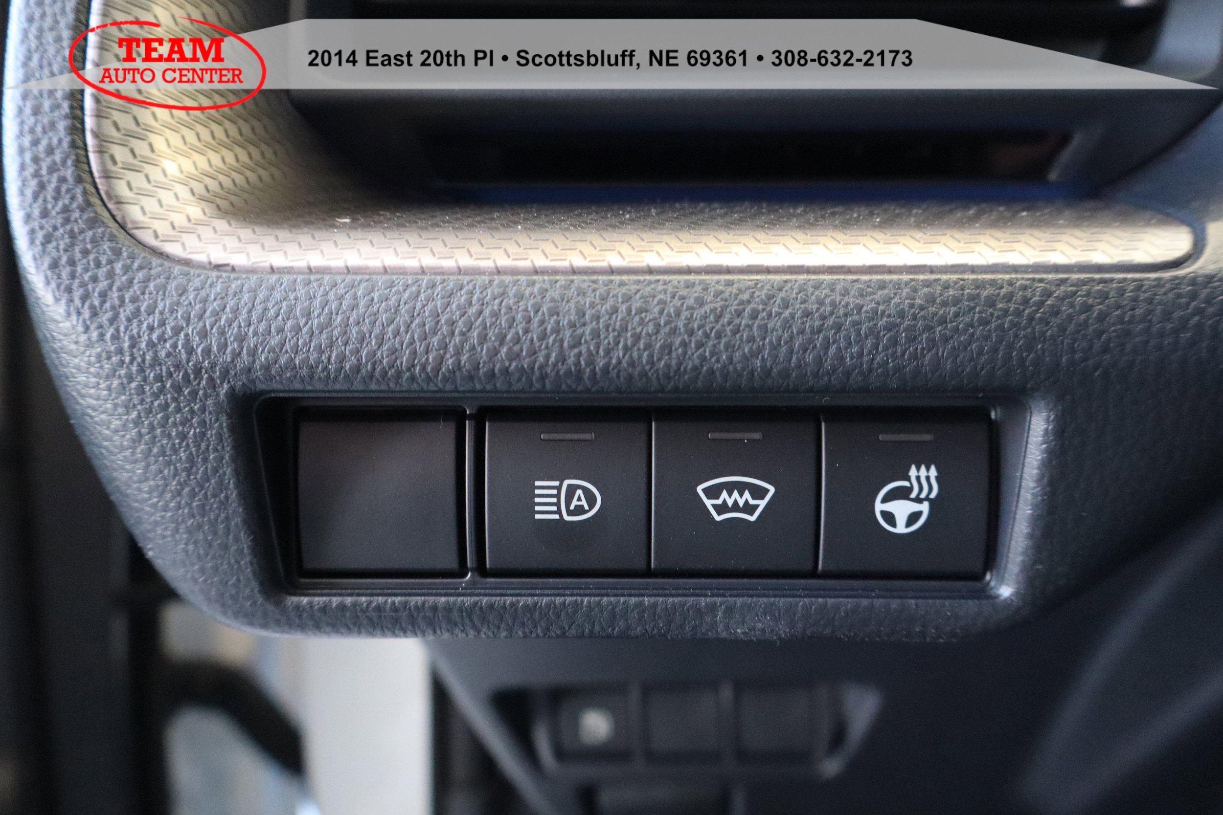 2026 Toyota Prius XLE - Photo 19