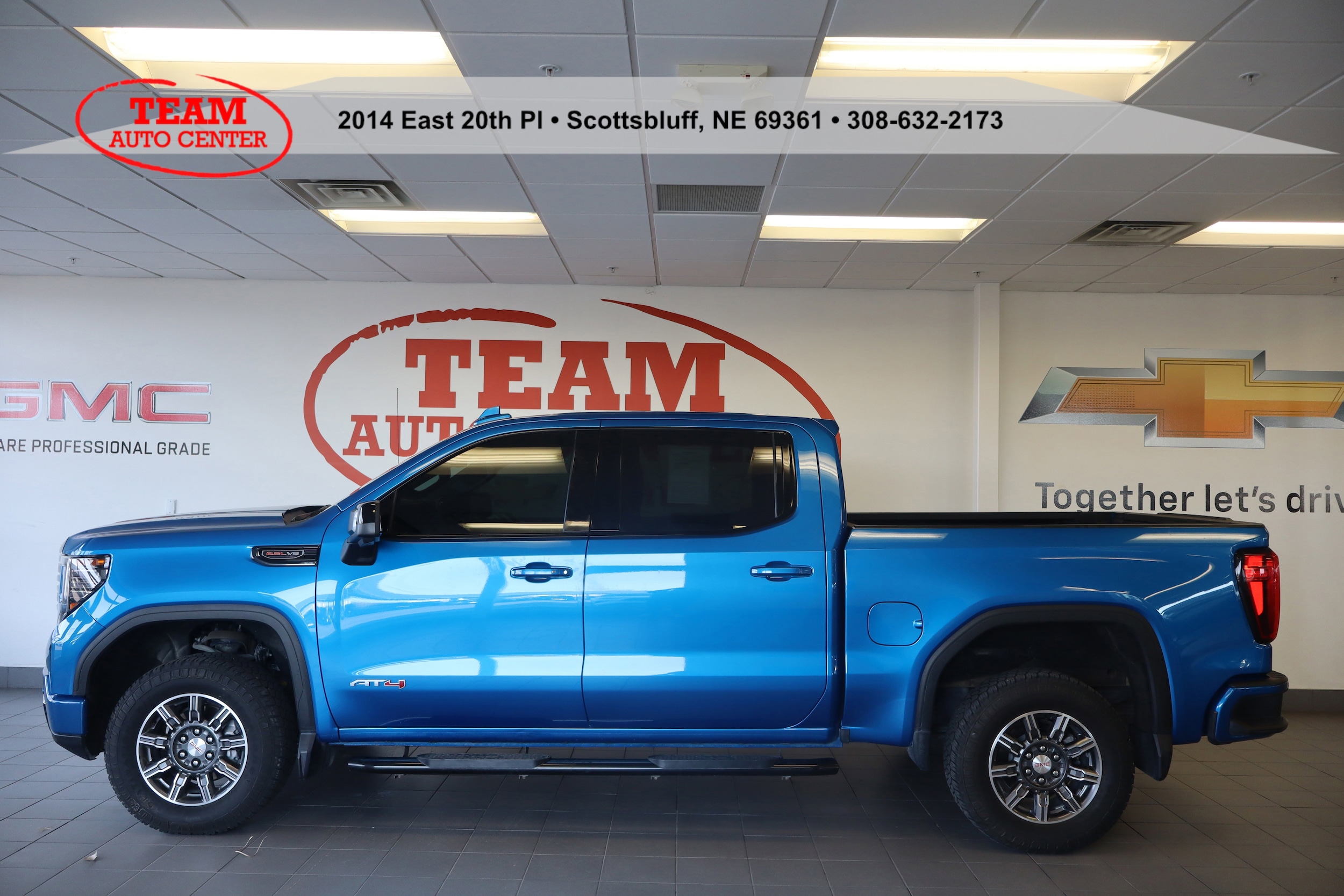 2024 GMC Sierra 1500 AT4's photo