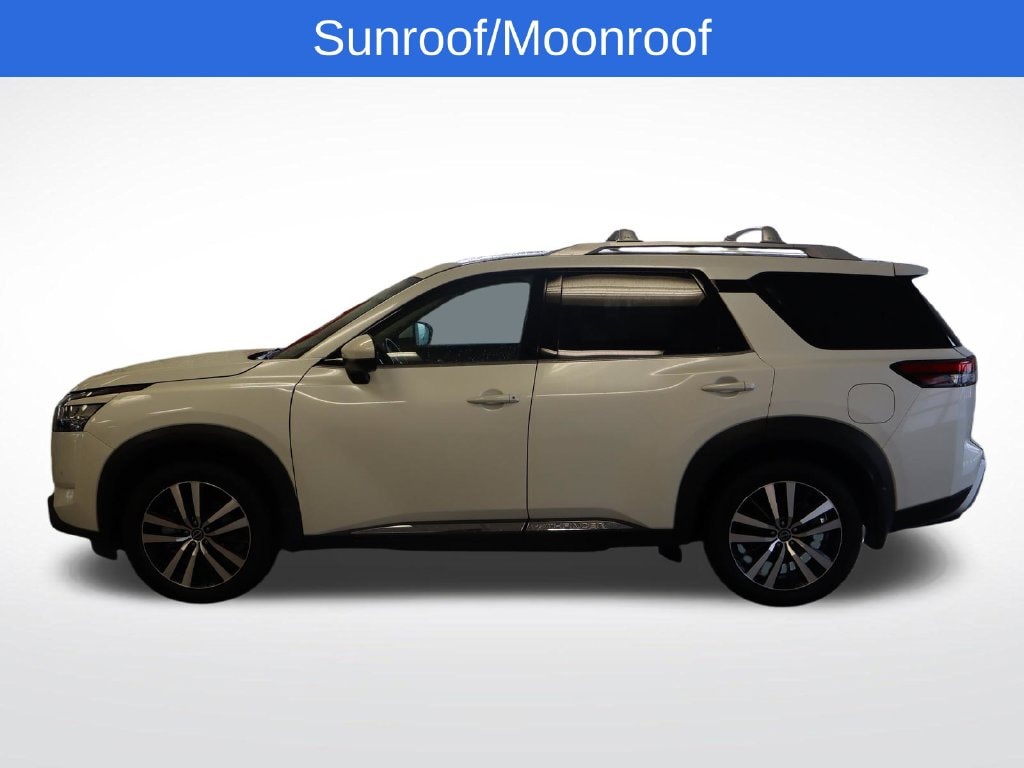 Used 2024 Nissan Pathfinder Platinum SUV