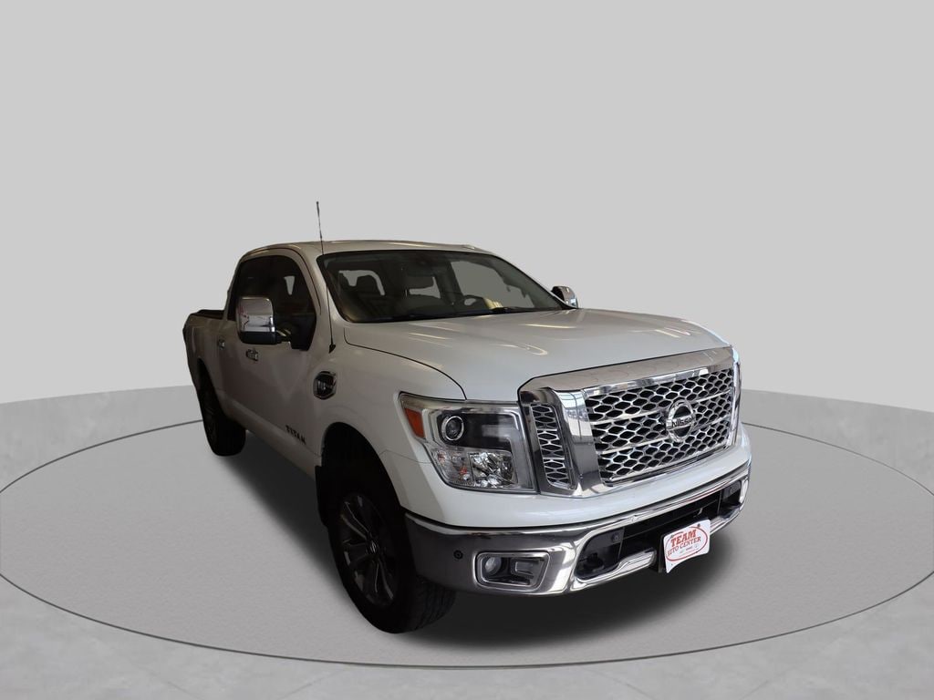 Used 2017 Nissan Titan SL Truck Crew Cab
