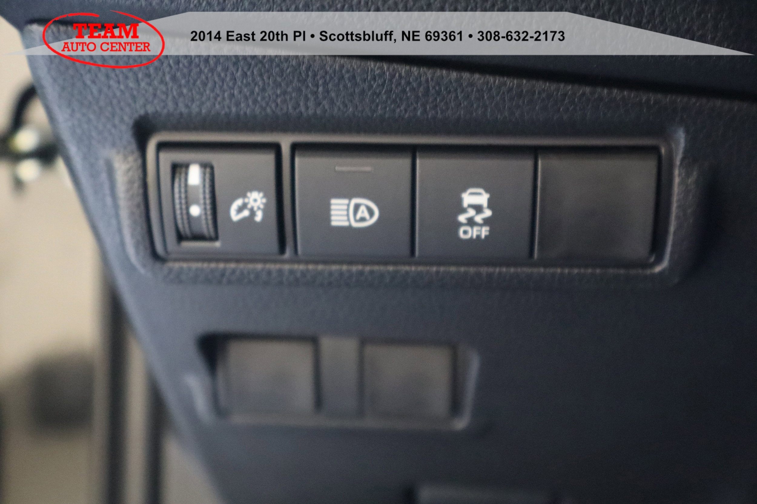 2026 Toyota Corolla Cross LE - Photo 19