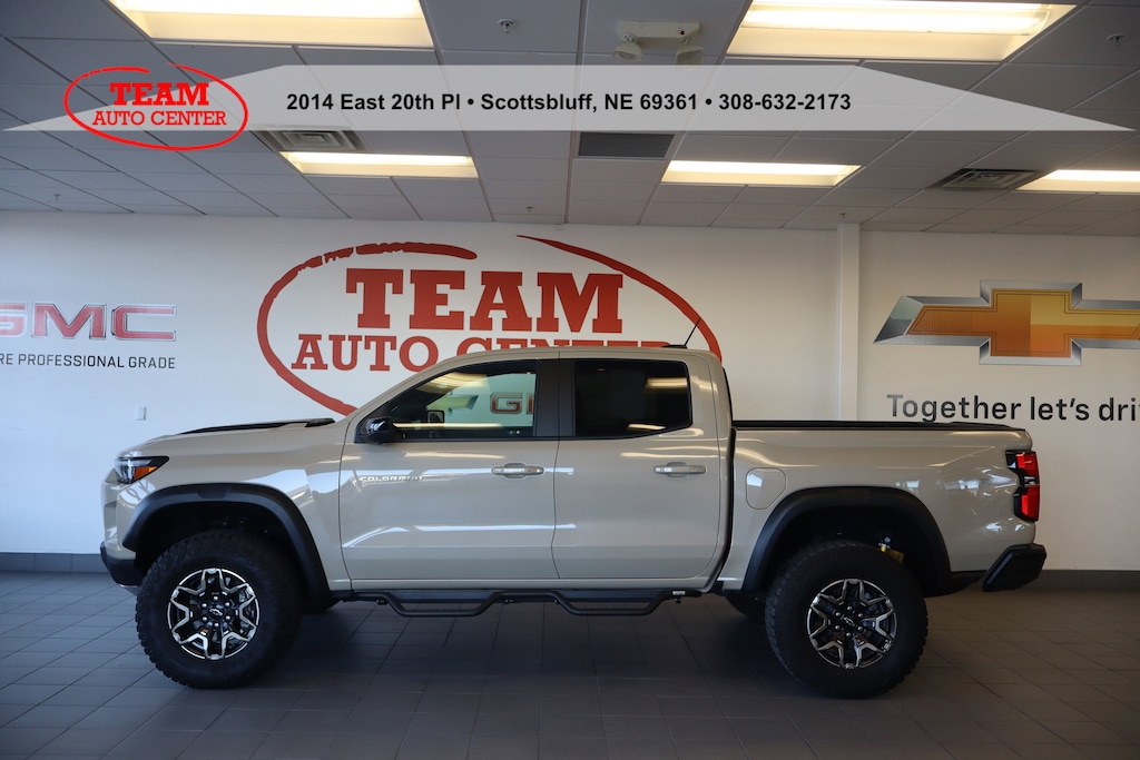 Used 2024 Chevrolet Colorado ZR2 Truck Crew Cab