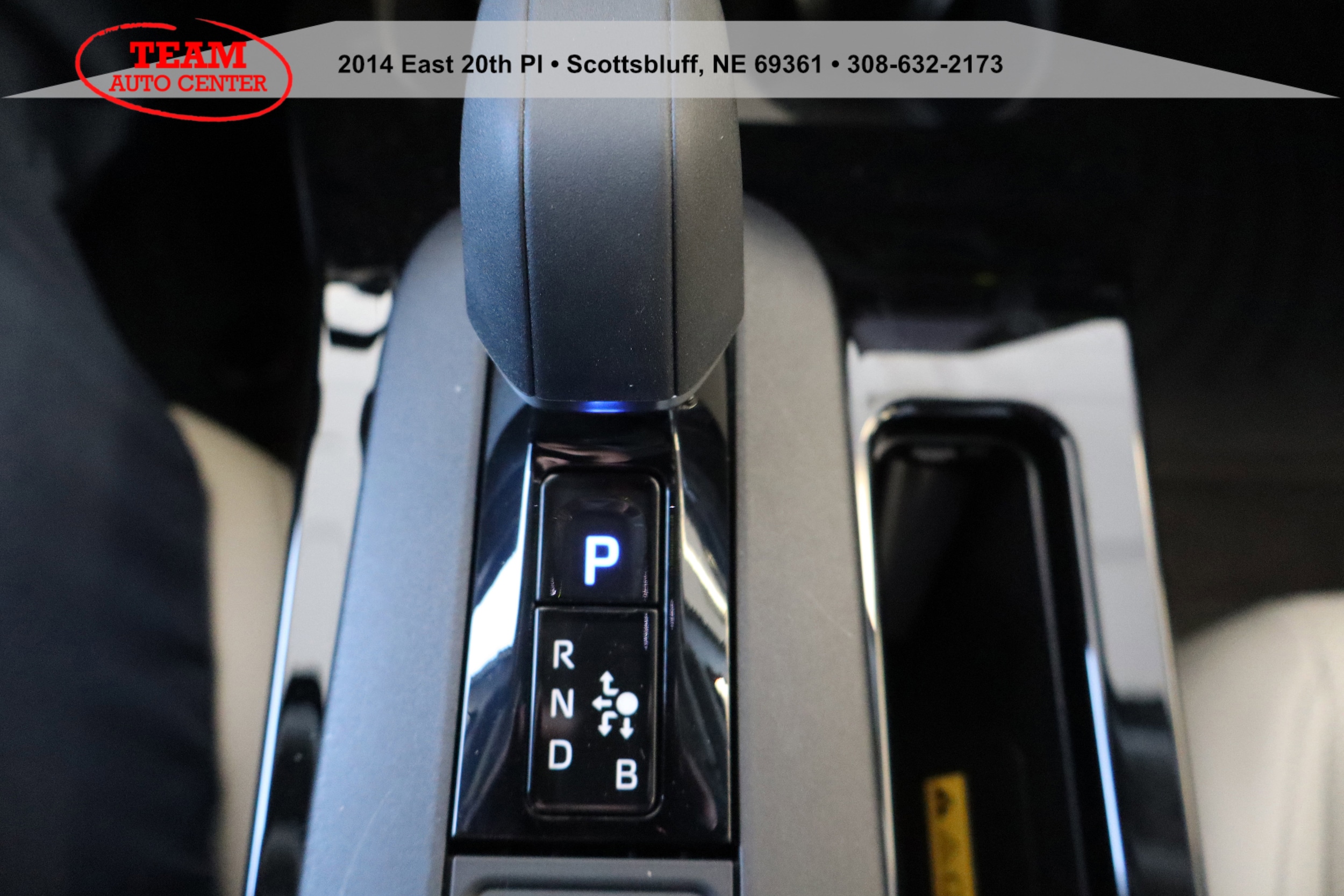 2026 Toyota Prius XLE - Photo 25