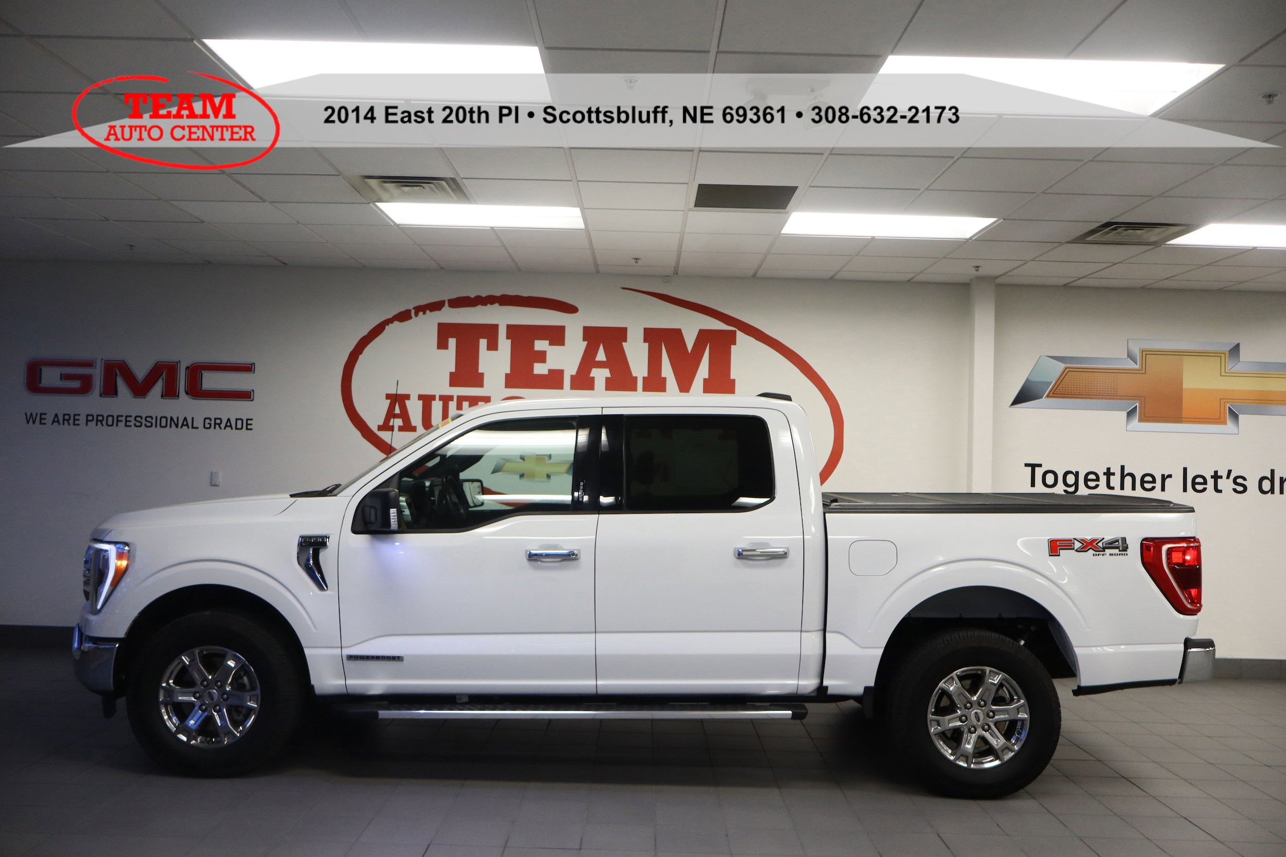 2022 Ford F-150 XL's photo