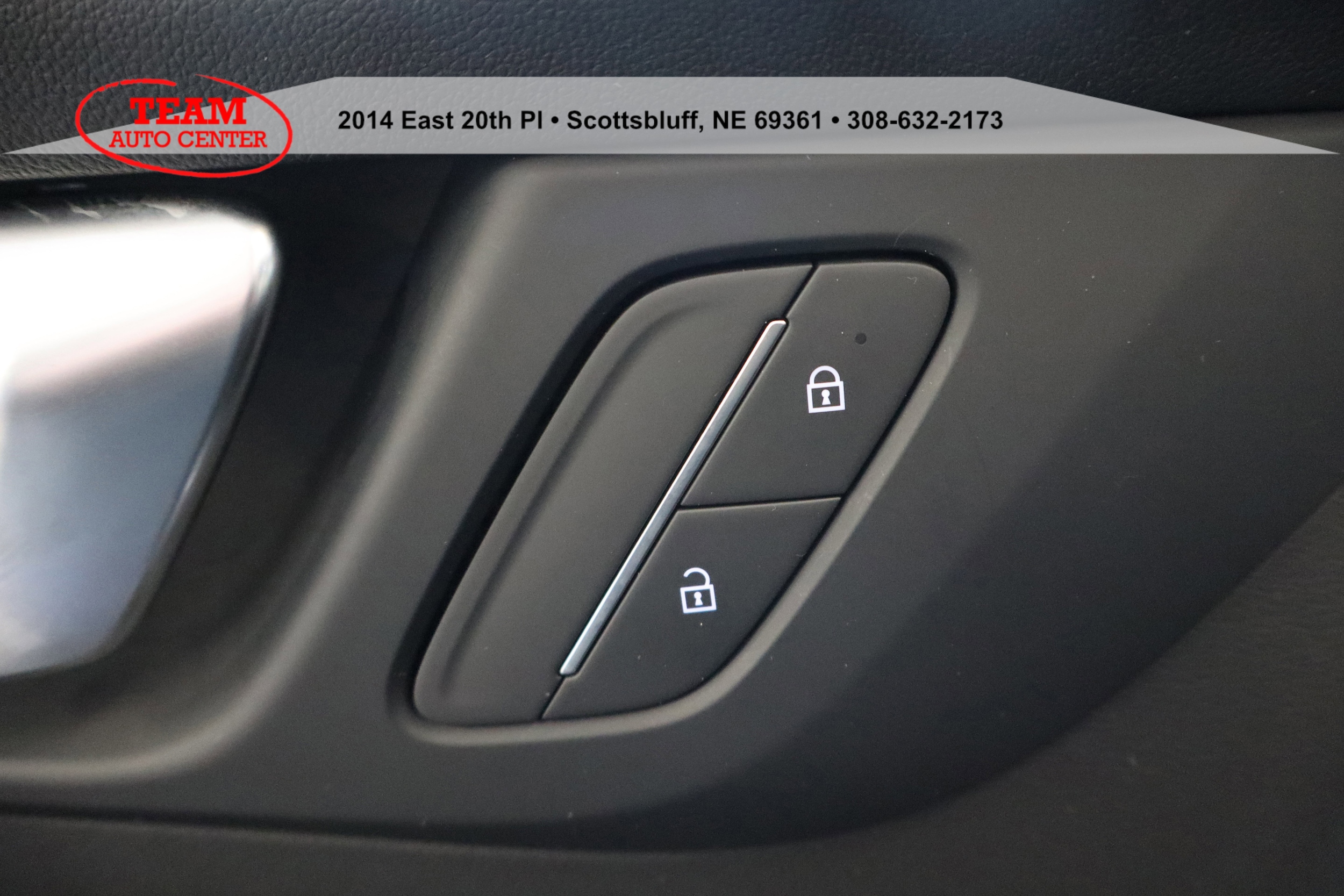 2025 Buick Enclave Preferred - Photo 21