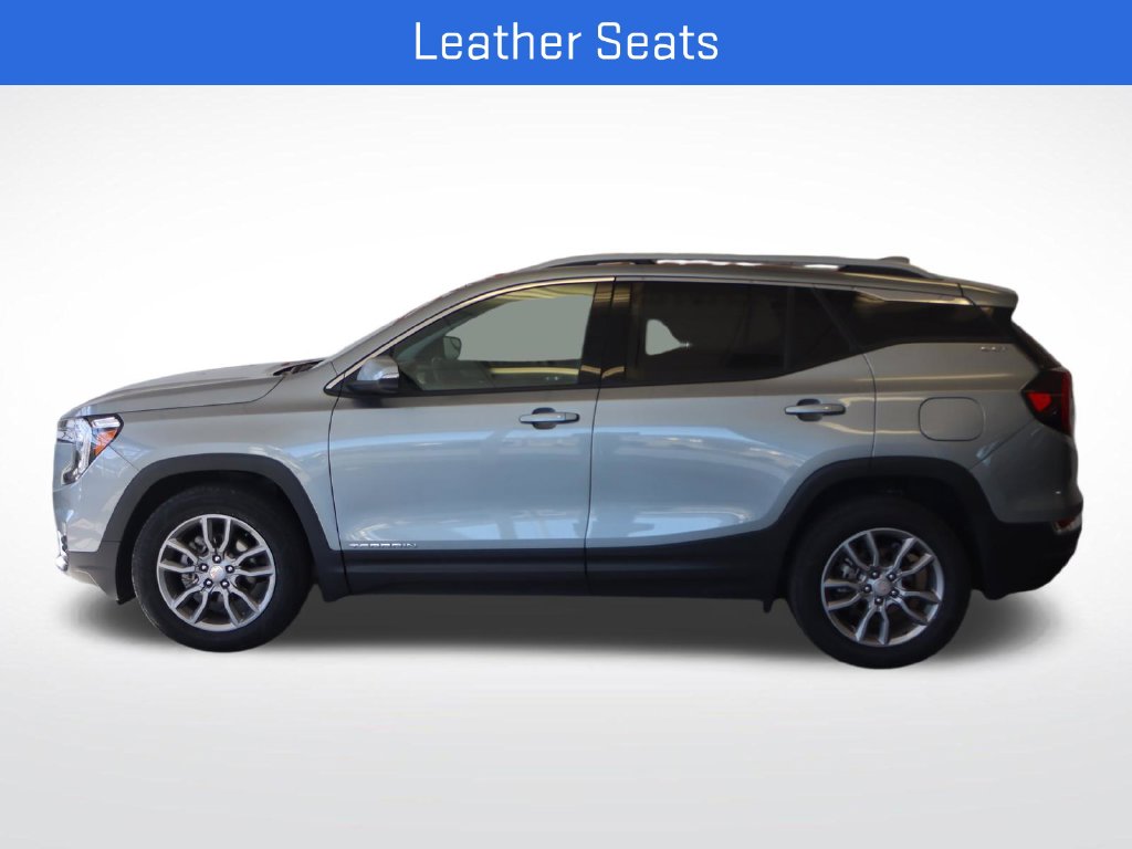 Used 2024 GMC Terrain SLT SUV