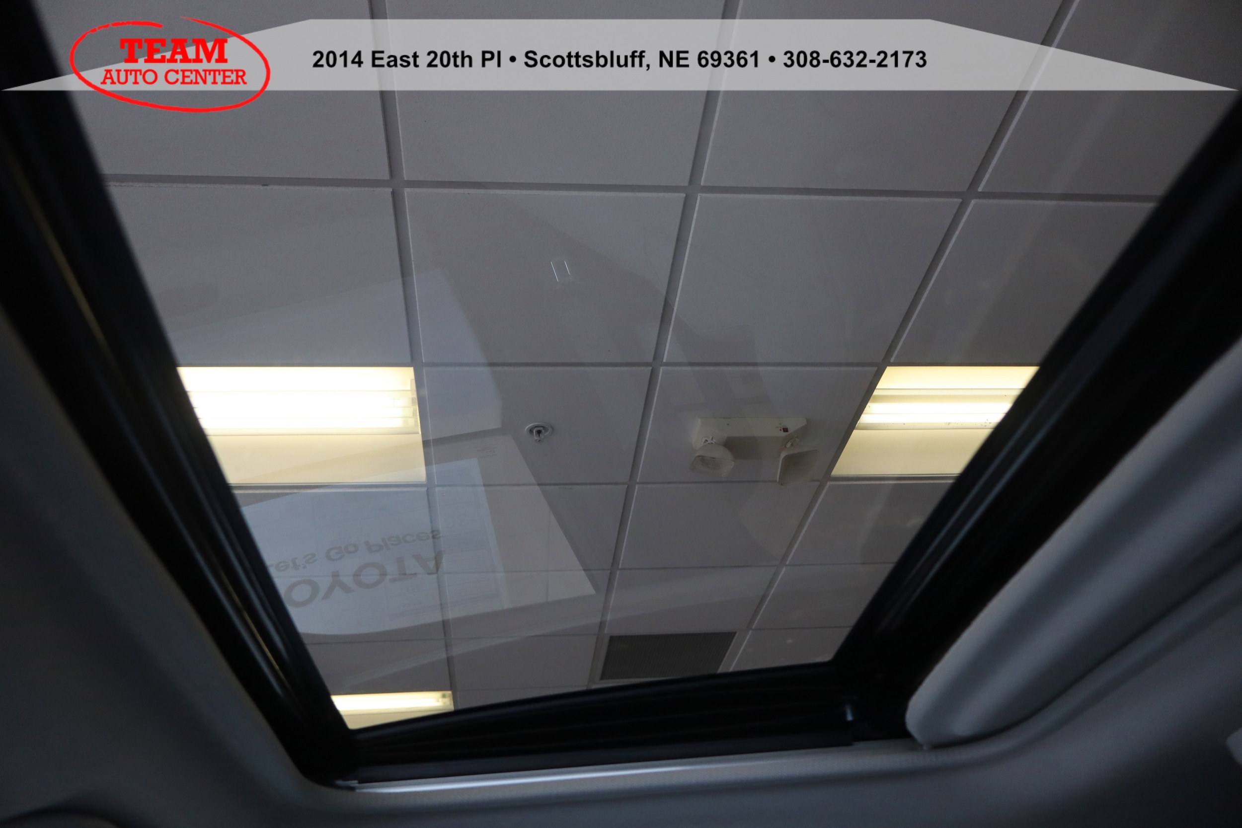 2025 Toyota Sienna XLE - Photo 33