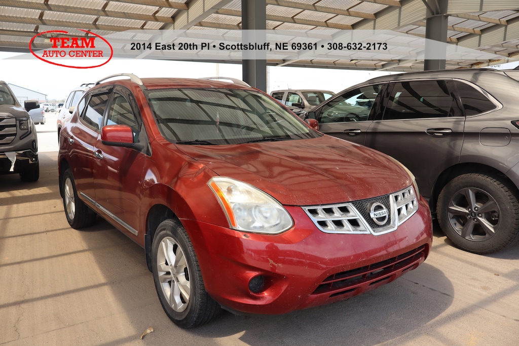 Used 2013 Nissan Rogue SV SUV