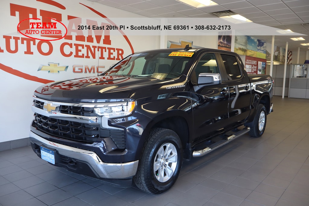 Used 2022 Chevrolet Silverado 1500 LT w/1LT Truck Crew Cab