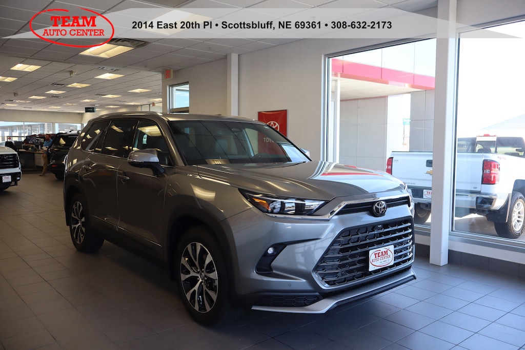 New 2026 Toyota Grand Highlander Hybrid MAX Limited SUV