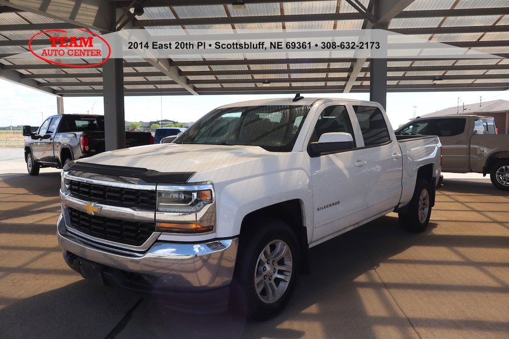 Used 2018 Chevrolet Silverado 1500 LT w/1LT Truck Crew Cab