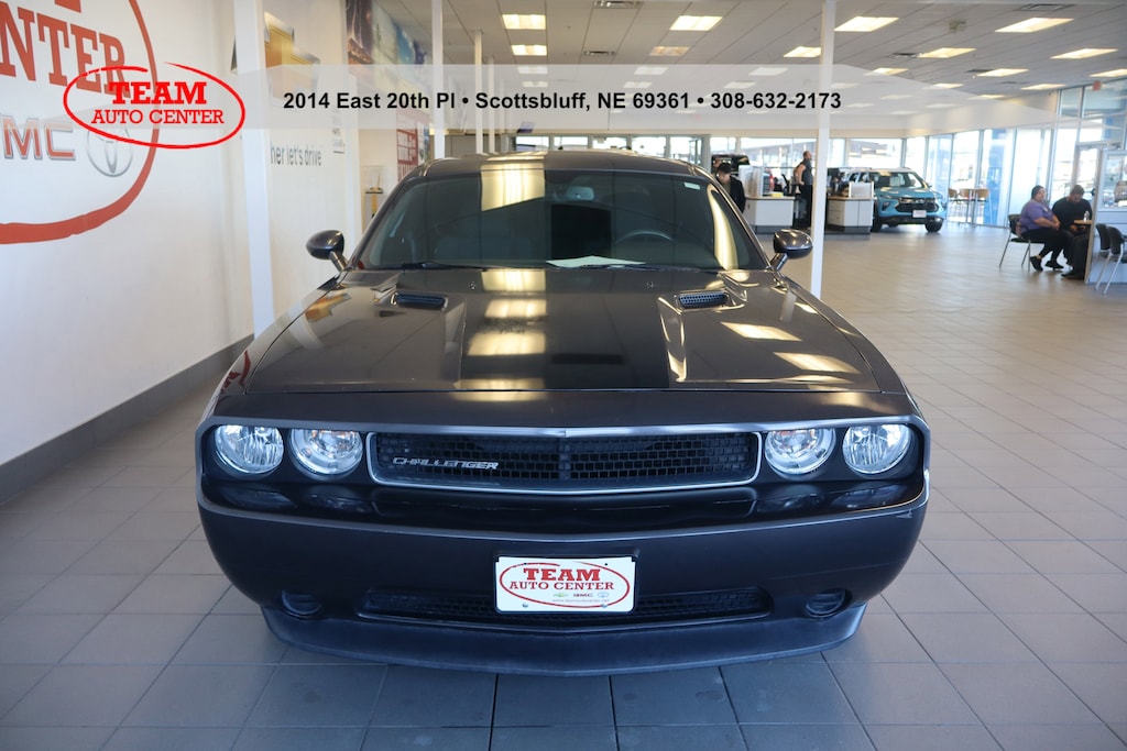 Used 2014 Dodge Challenger SXT Coupe