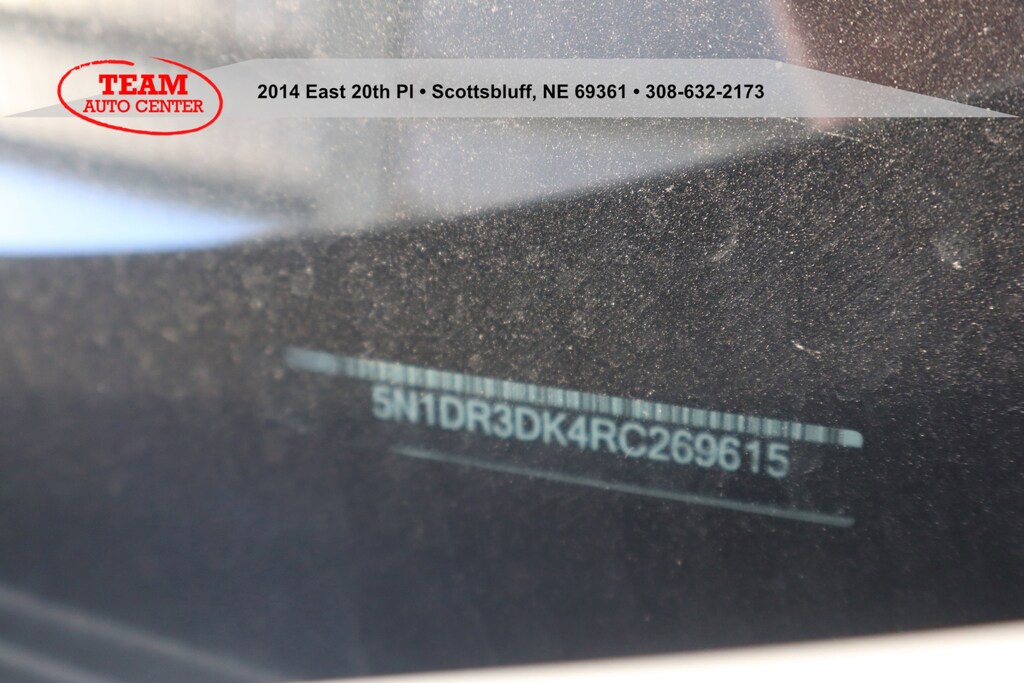 Used 2024 Nissan Pathfinder Platinum SUV