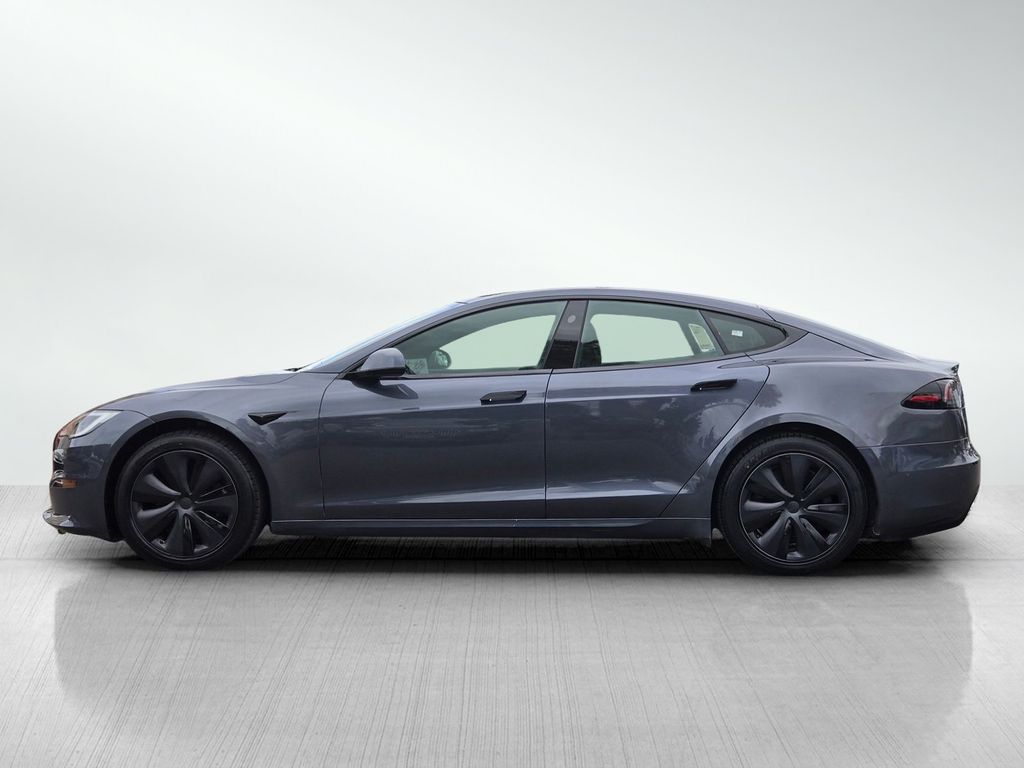 2022 Tesla Model S Base photo 3