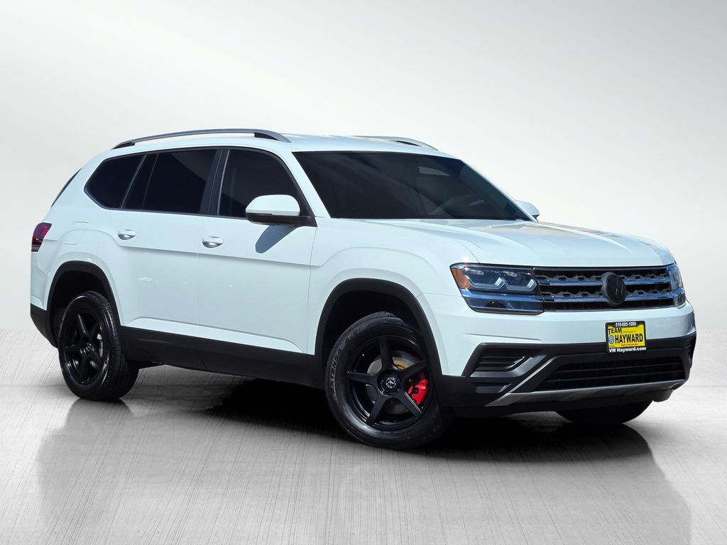 Used 2018 Volkswagen Atlas S with VIN 1V2GR2CA8JC586689 for sale in Hayward, CA