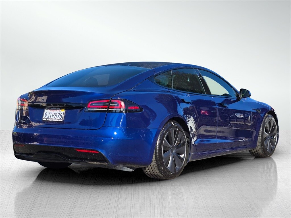 2023 Tesla Model S Standard Range photo 4