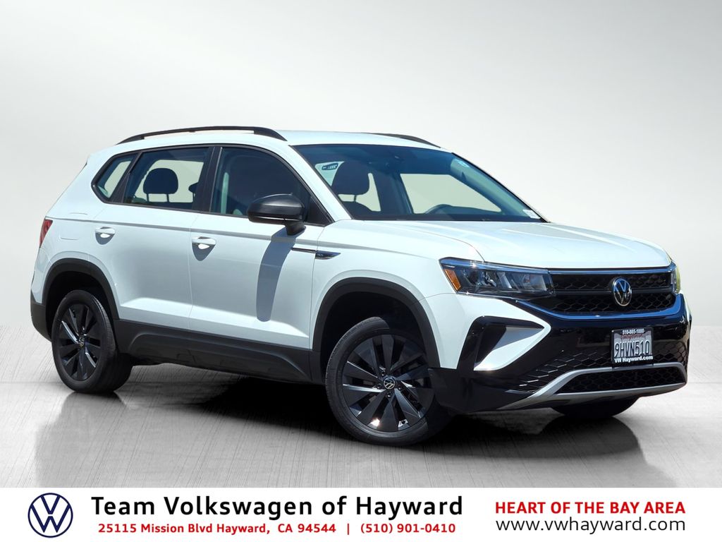 2023 Volkswagen Taos 1.5T S's photo