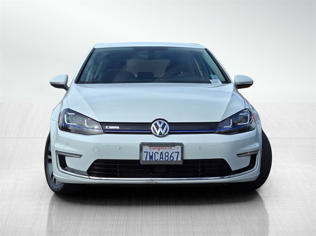Used 2016 Volkswagen e-Golf e-Golf SEL Premium with VIN WVWPP7AU0GW915037 for sale in Hayward, CA