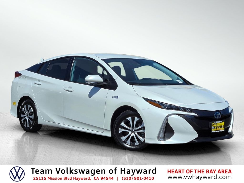 Used 2022 Toyota Prius Prime XLE Hatchback