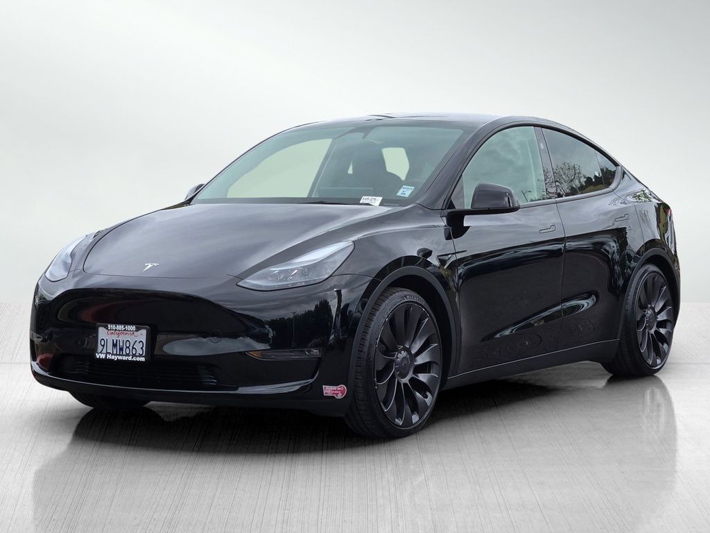 2024 Tesla Model Y Performance photo 3
