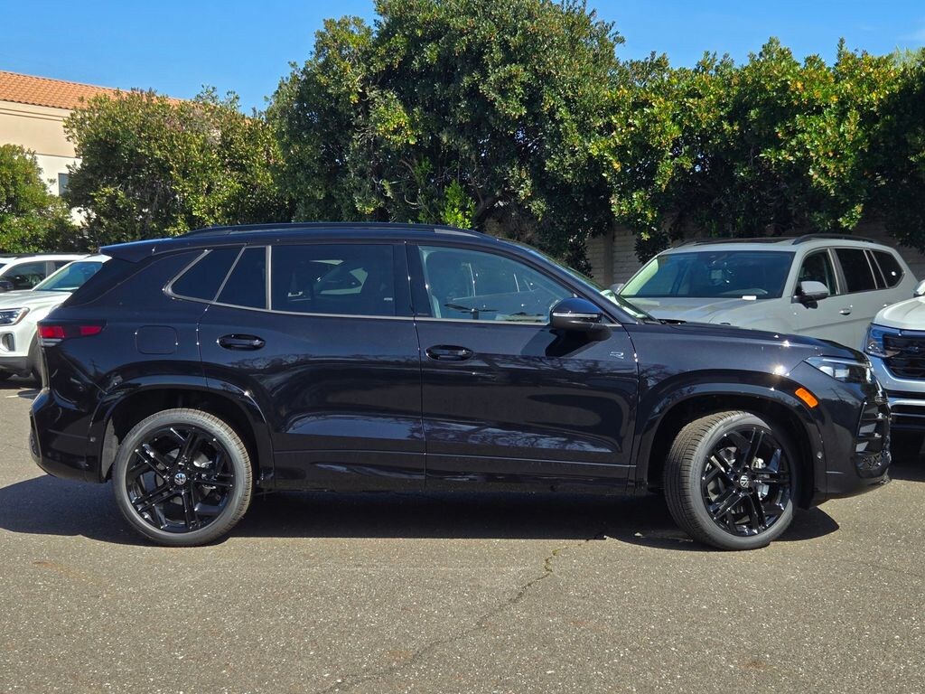 New 2026 Volkswagen Tiguan 2.0T SE R-Line Black SUV