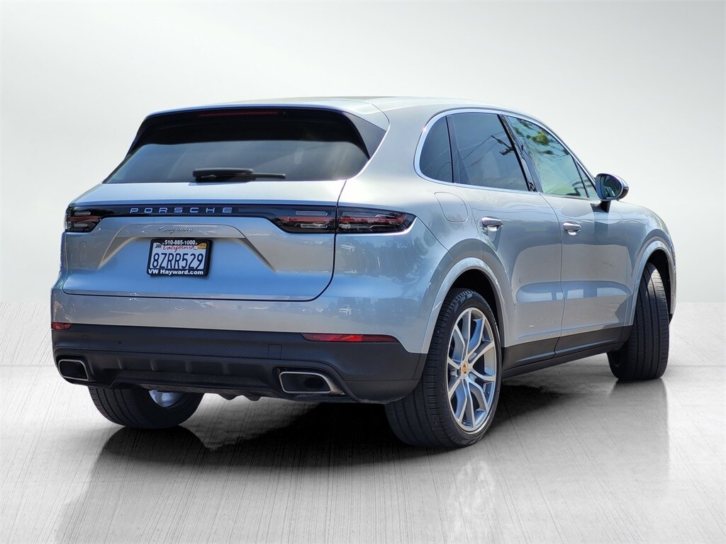 2021 Porsche Cayenne Base photo 4