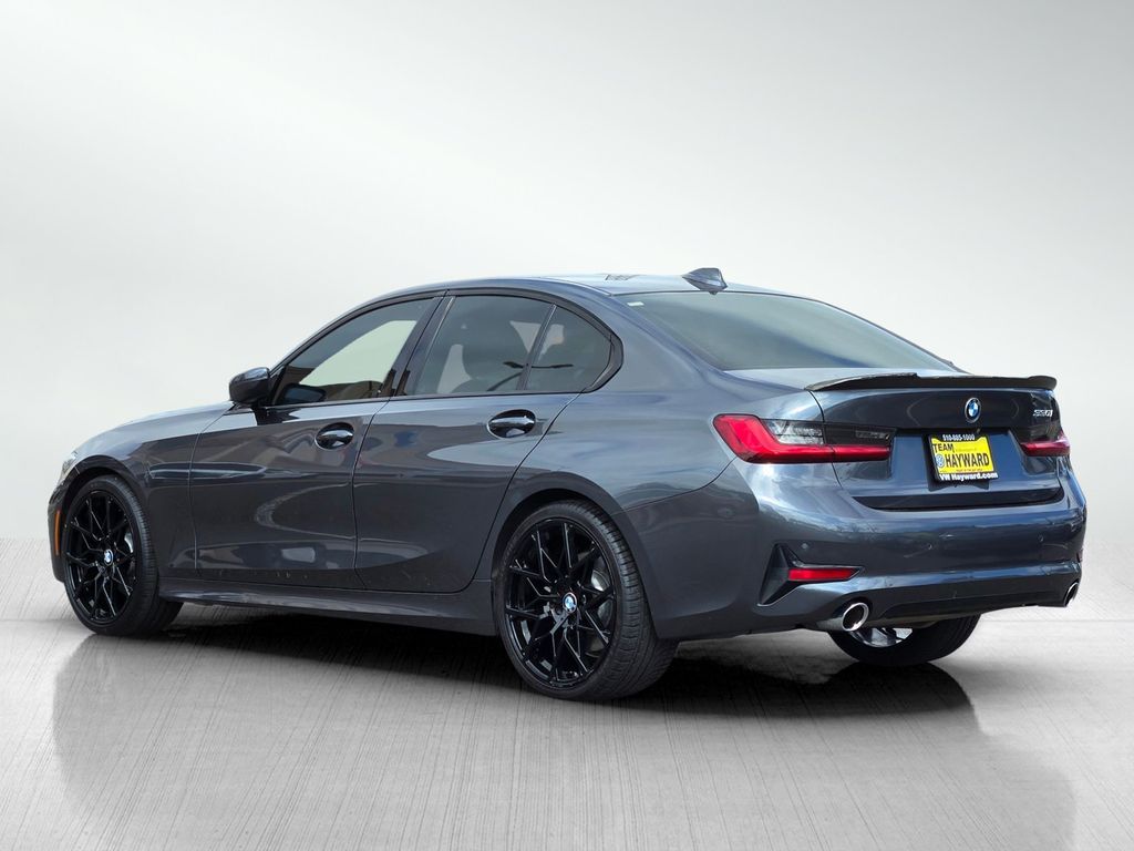 2019 BMW 3 Series 330i photo 5