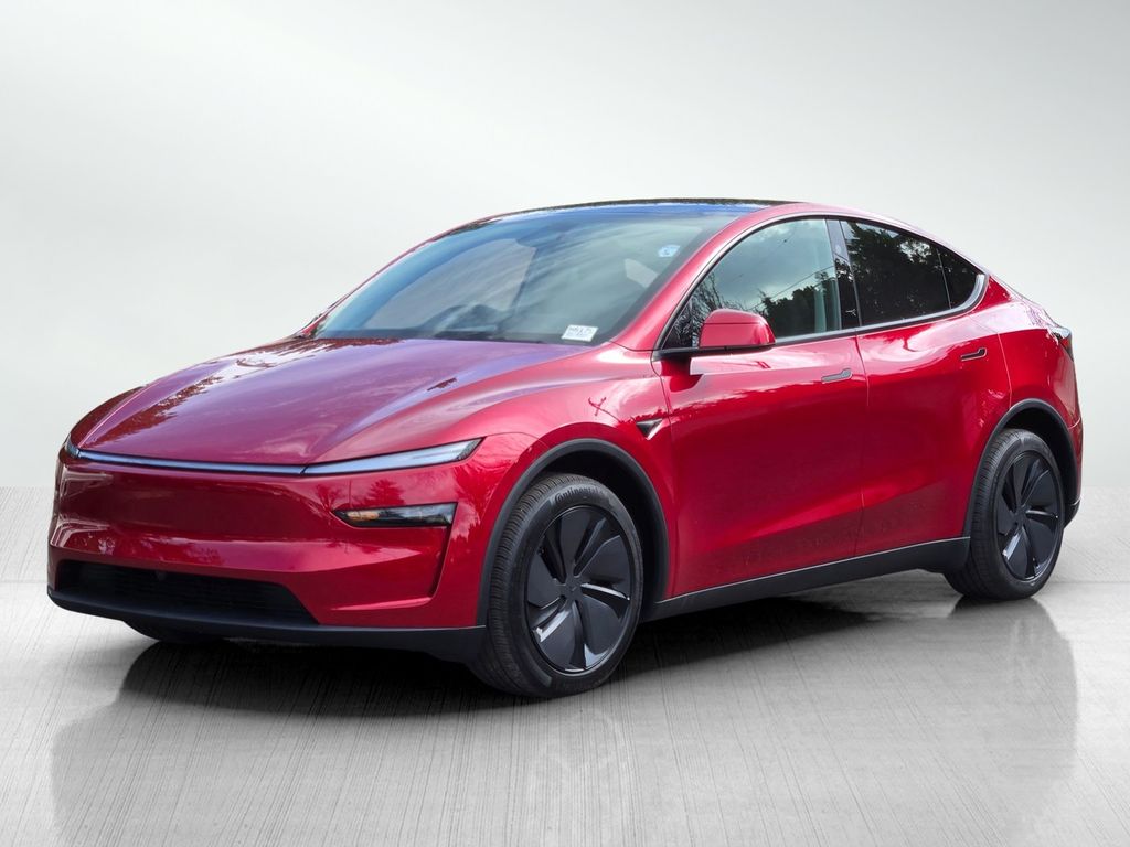 2026 Tesla Model Y Long Range photo 3