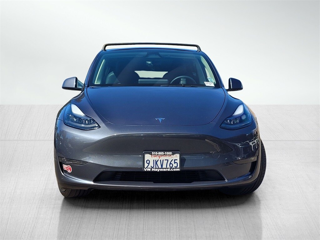2023 Tesla Model Y Long Range photo 2