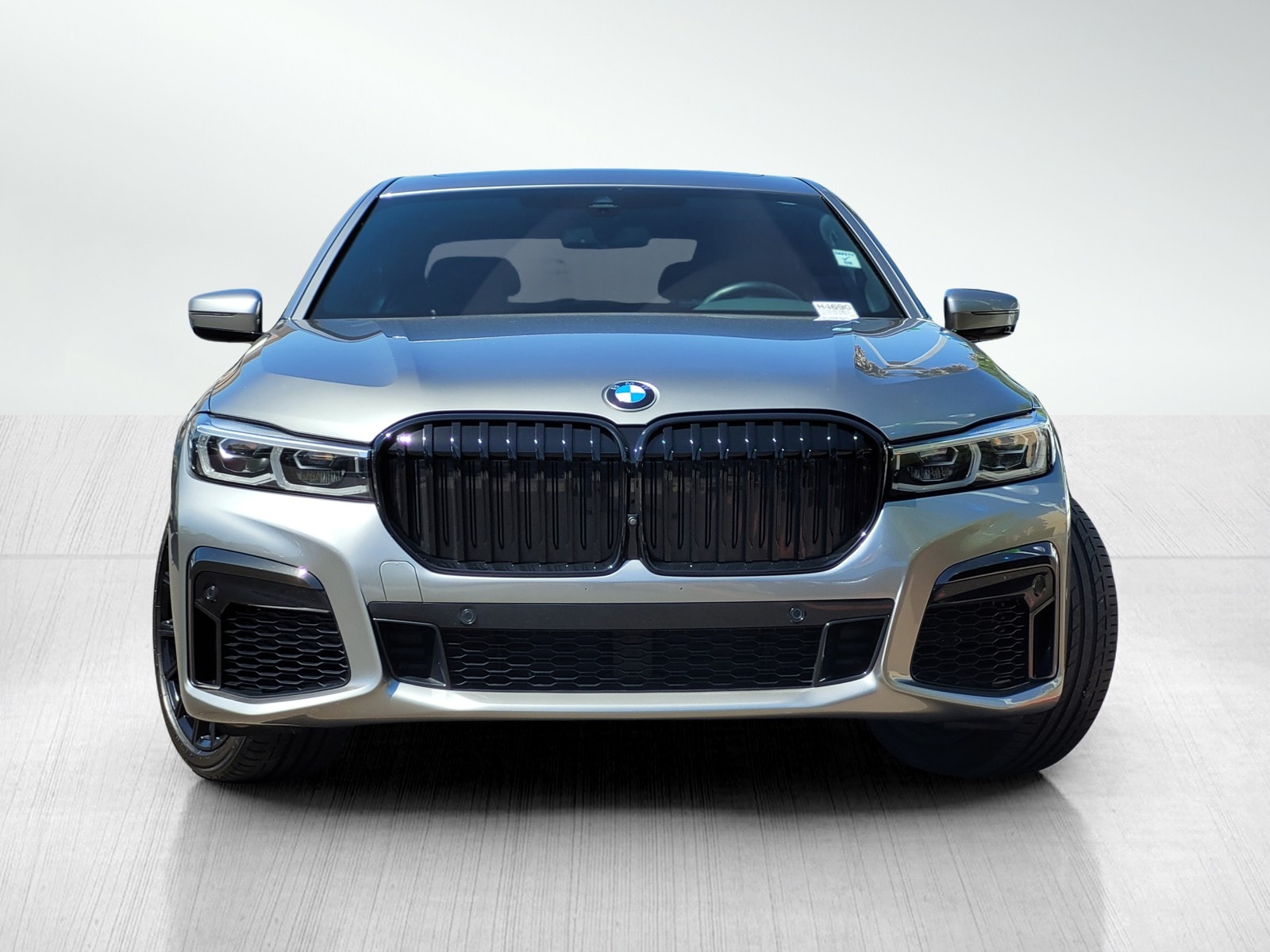 Used 2022 BMW 7 Series 740i with VIN WBA7T2C02NCJ61188 for sale in Hayward, CA