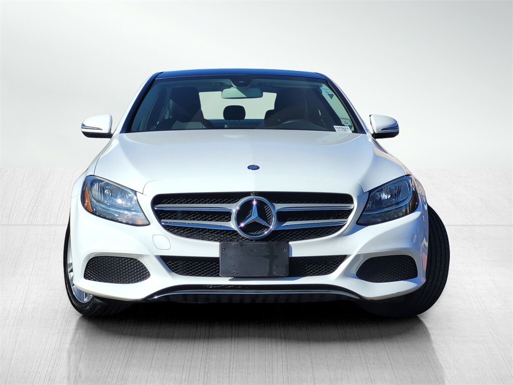 2016 Mercedes Benz C 300 photo 2