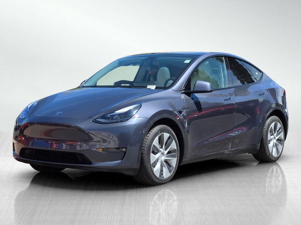 2023 Tesla Model Y Long Range photo 3