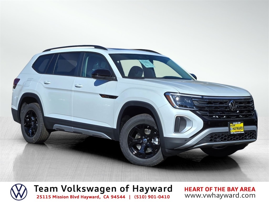 2026 Volkswagen Atlas Atlas Peak Edition's photo