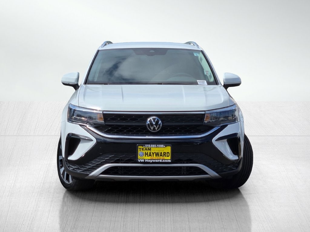 Used 2024 Volkswagen Taos 1.5T SE SUV