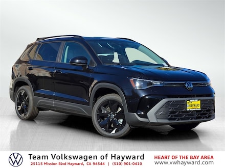 2026 Volkswagen Taos 1.5T SE Black SUV