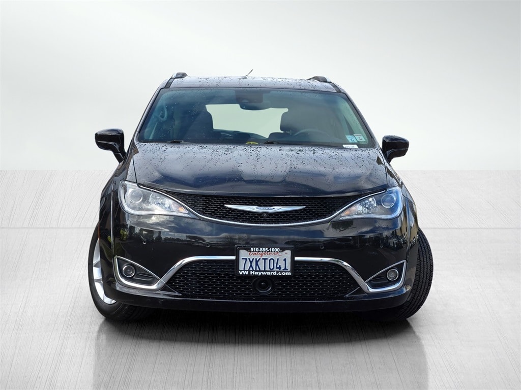 Used 2017 Chrysler Pacifica Touring-L Plus with VIN 2C4RC1EG0HR669400 for sale in Hayward, CA