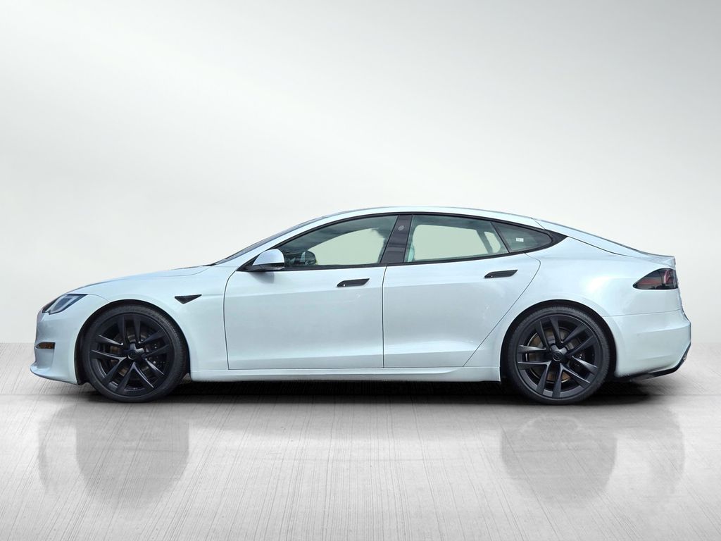 2023 Tesla Model S Standard Range photo 6